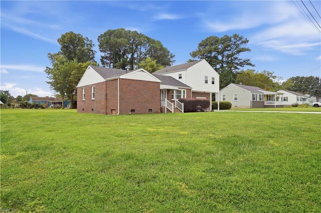 5217 Bonneydale RD, Virginia Beach, VA 23464