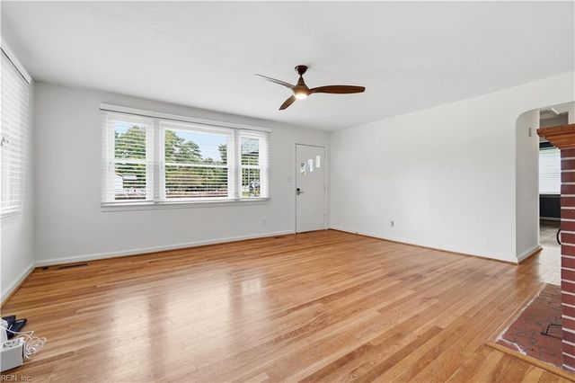 5217 Bonneydale RD, Virginia Beach, VA 23464