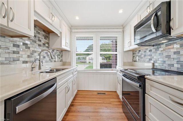 5217 Bonneydale RD, Virginia Beach, VA 23464