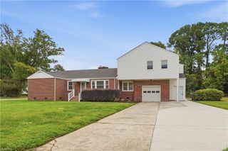 5217 Bonneydale RD, Virginia Beach, VA 23464