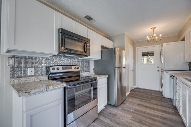 109 Churchill Lane, Pottsboro, TX 75076