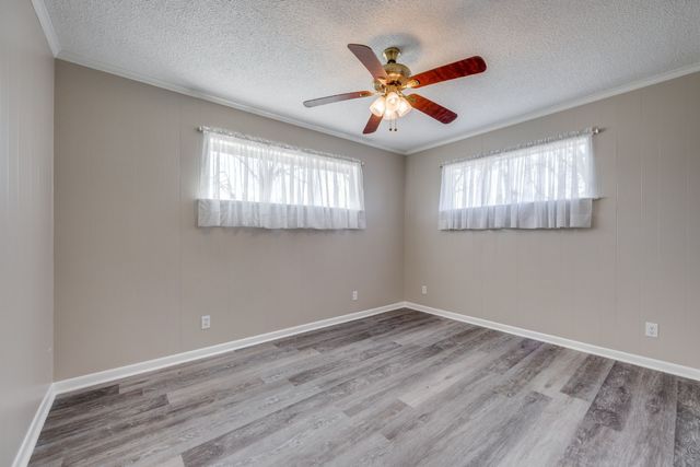 109 Churchill Lane, Pottsboro, TX 75076