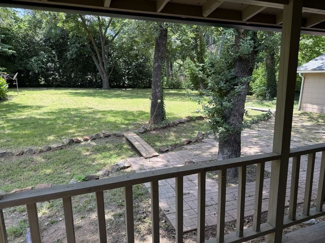 109 Churchill Lane, Pottsboro, TX 75076