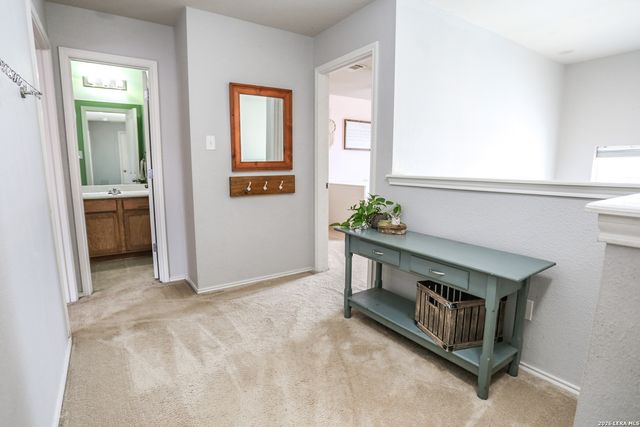 100 STEER LN, Cibolo, TX 78108