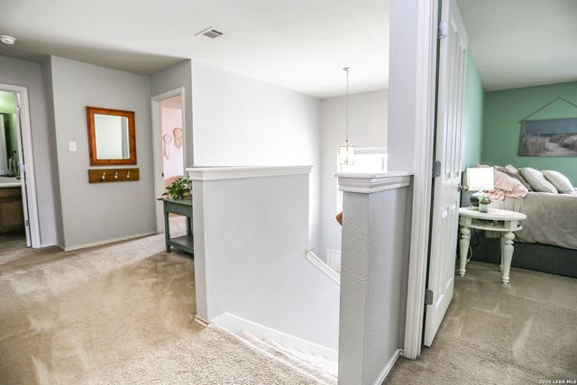 100 STEER LN, Cibolo, TX 78108