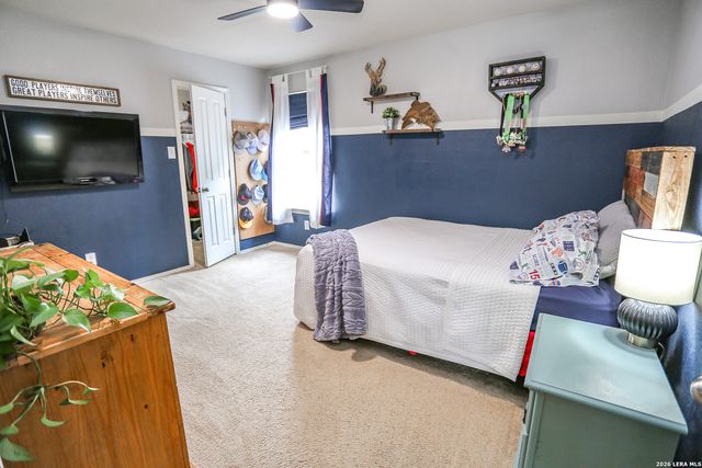 100 STEER LN, Cibolo, TX 78108