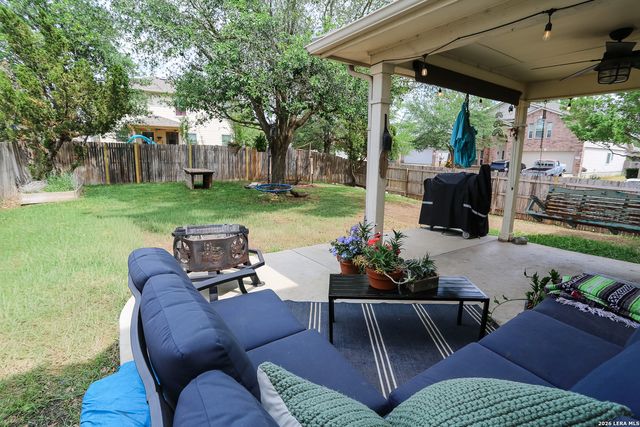 100 STEER LN, Cibolo, TX 78108