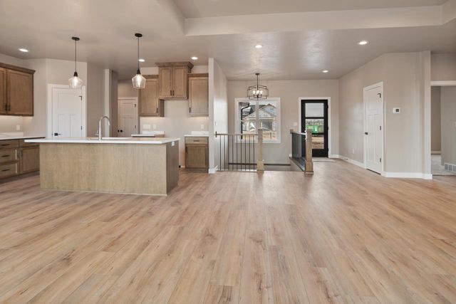 1450 DIVINITY DRIVE, De Pere, WI 54115