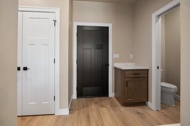 1450 DIVINITY DRIVE, De Pere, WI 54115