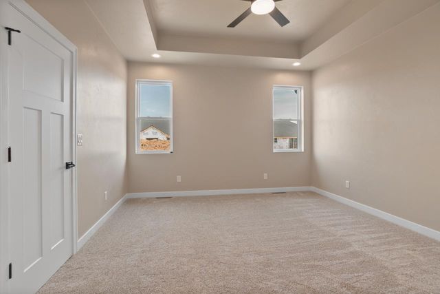 1450 DIVINITY DRIVE, De Pere, WI 54115