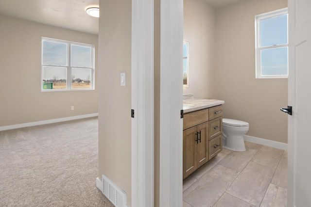 1450 DIVINITY DRIVE, De Pere, WI 54115