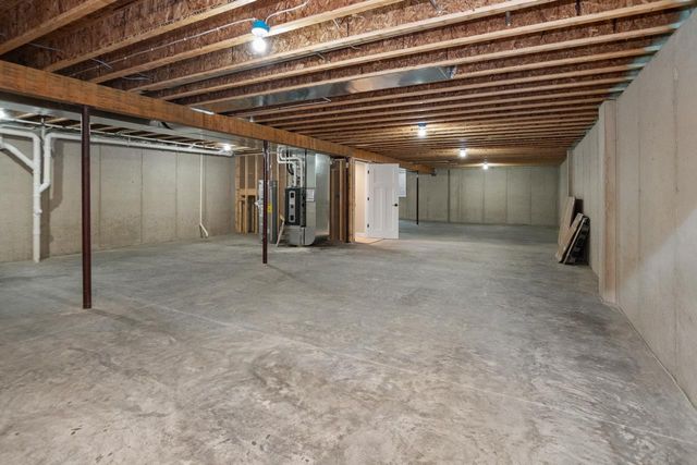 1450 DIVINITY DRIVE, De Pere, WI 54115