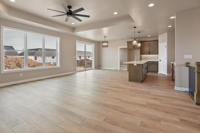 1450 DIVINITY DRIVE, De Pere, WI 54115