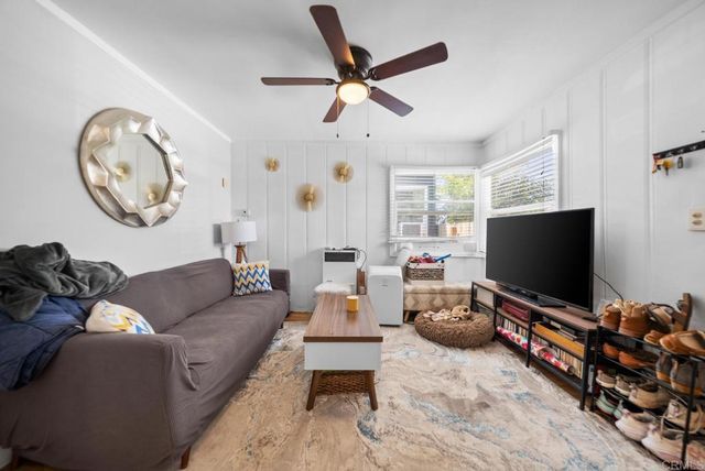4499 Campus Avenue, San Diego, CA 92116