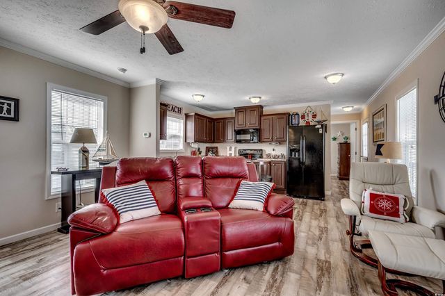 1527 Gardenia Ave., North Myrtle Beach, SC 29582