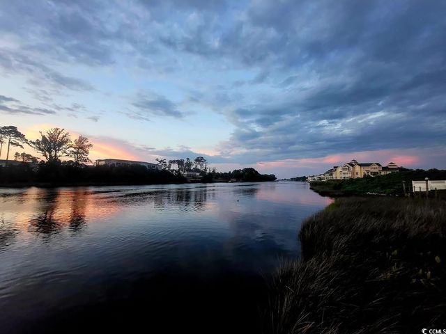 1527 Gardenia Ave., North Myrtle Beach, SC 29582