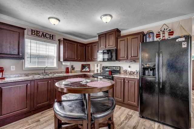 1527 Gardenia Ave., North Myrtle Beach, SC 29582