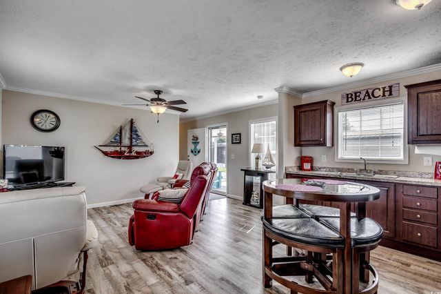 1527 Gardenia Ave., North Myrtle Beach, SC 29582