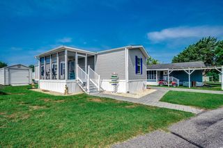 1527 Gardenia Ave., North Myrtle Beach, SC 29582