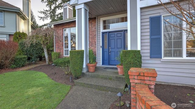 25919 SE 40th Court, Sammamish, WA 98029