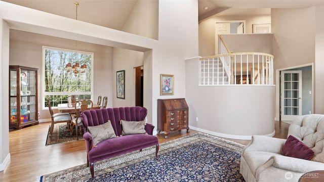 25919 SE 40th Court, Sammamish, WA 98029