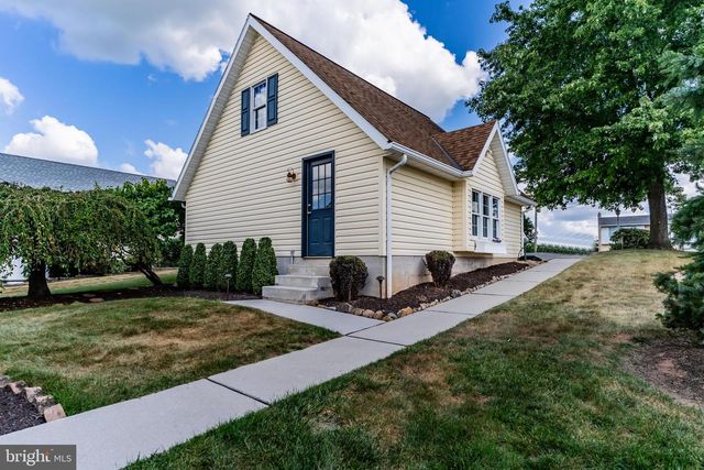 46 LAKE MEADE DR, East Berlin, PA 17316