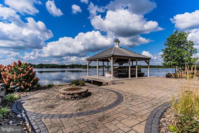 46 LAKE MEADE DR, East Berlin, PA 17316