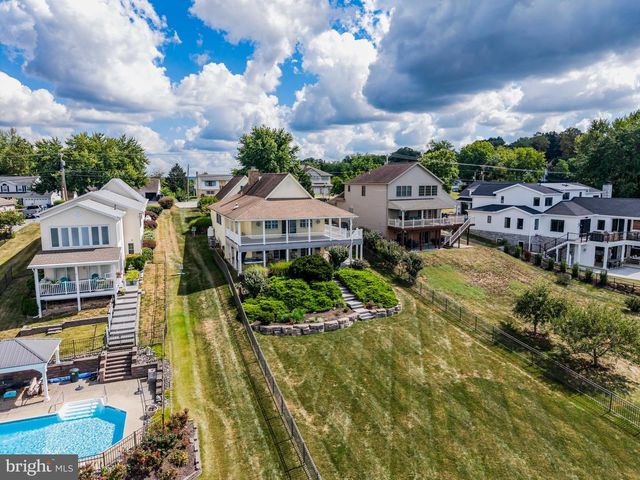 46 LAKE MEADE DR, East Berlin, PA 17316