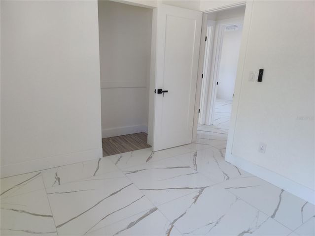 7498 ORPINE DRIVE N, St Petersburg, FL 33702