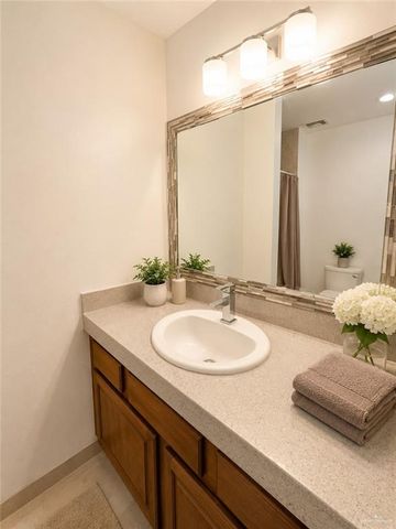 119 E Laurel Avenue, Mcallen, TX 78501