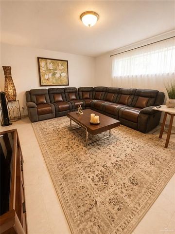 119 E Laurel Avenue, Mcallen, TX 78501