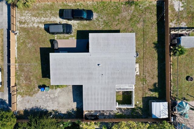 3110 SW 15th Ct, Fort Lauderdale, FL 33312