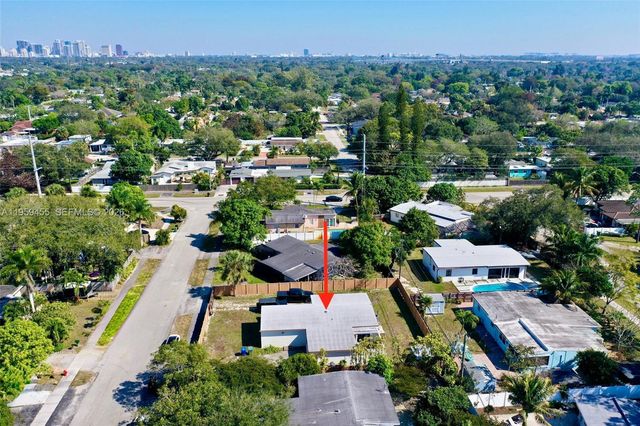 3110 SW 15th Ct, Fort Lauderdale, FL 33312