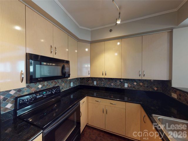 1320 Fillmore Avenue 101, Charlotte, NC 28203