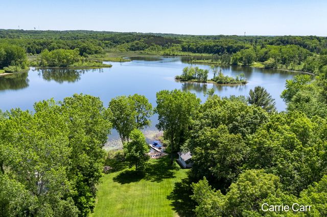 8170 Freska Lake Drive Ne, Plainfield Twp, MI 49321