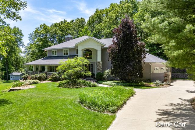 8170 Freska Lake Drive Ne, Plainfield Twp, MI 49321