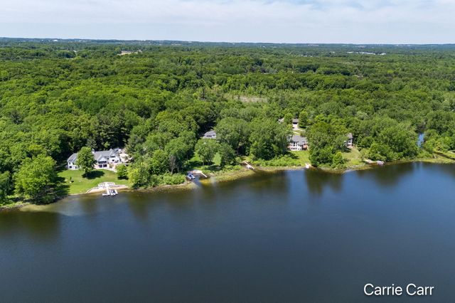 8170 Freska Lake Drive Ne, Plainfield Twp, MI 49321