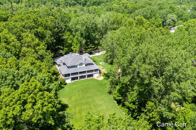 8170 Freska Lake Drive Ne, Plainfield Twp, MI 49321