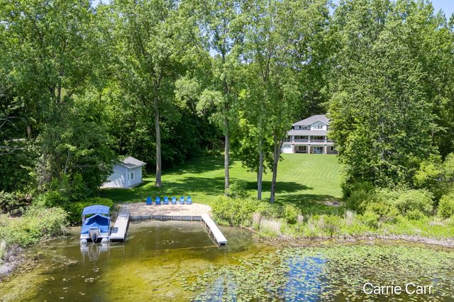 8170 Freska Lake Drive Ne, Plainfield Twp, MI 49321