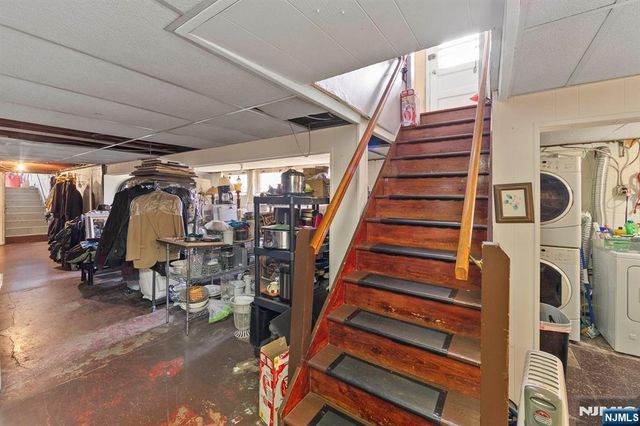868 Oak Avenue, Maywood, NJ 07607