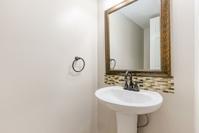 5330 Edmondson Pike, Nashville, TN 37211