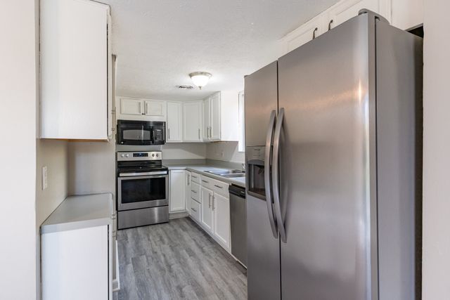 5330 Edmondson Pike, Nashville, TN 37211