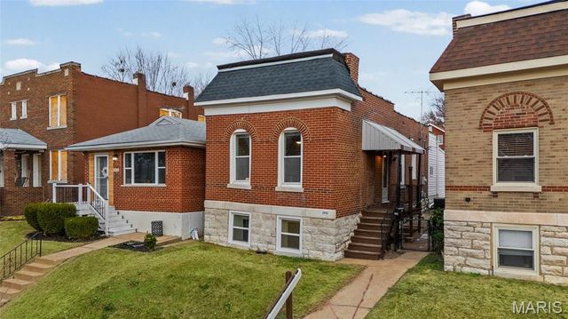 2840 Dalton Avenue, St Louis, MO 63139