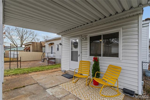 2840 Dalton Avenue, St Louis, MO 63139