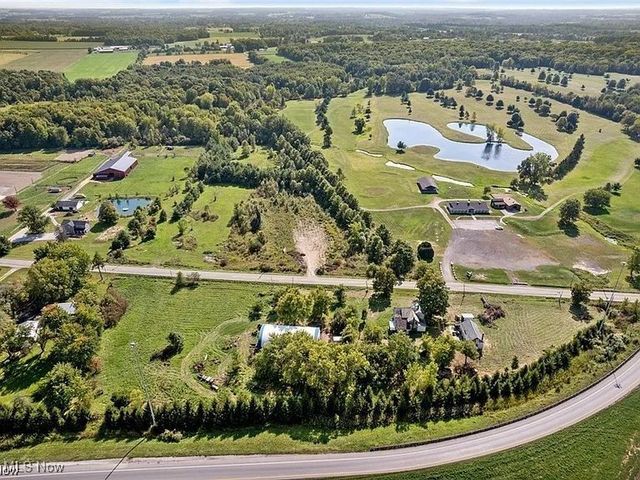 5833 Greenwich Road, Seville, OH 44273