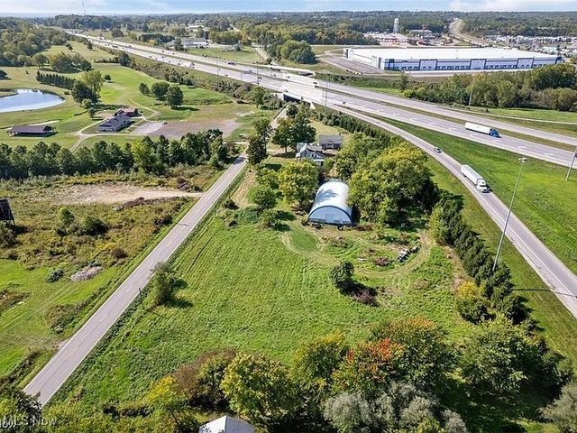 5833 Greenwich Road, Seville, OH 44273