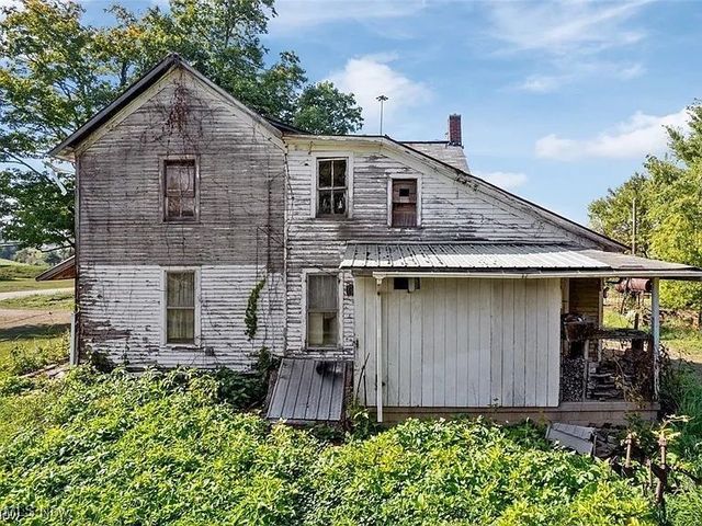 5833 Greenwich Road, Seville, OH 44273