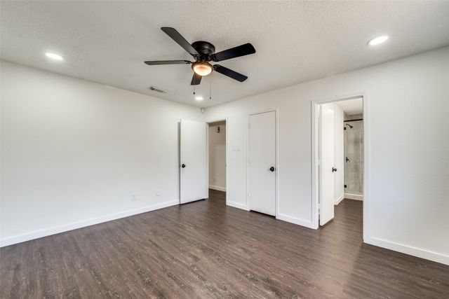 6627 Parkview Drive, North Richland Hills, TX 76182