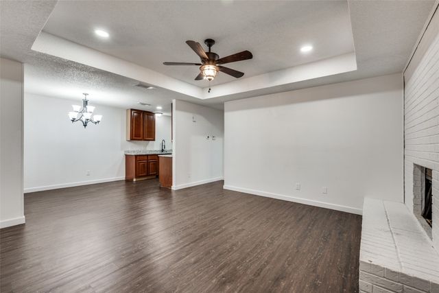 6627 Parkview Drive, North Richland Hills, TX 76182