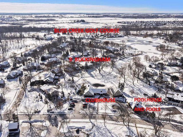 9 Buckingham Drive, Sugar Grove, IL 60554